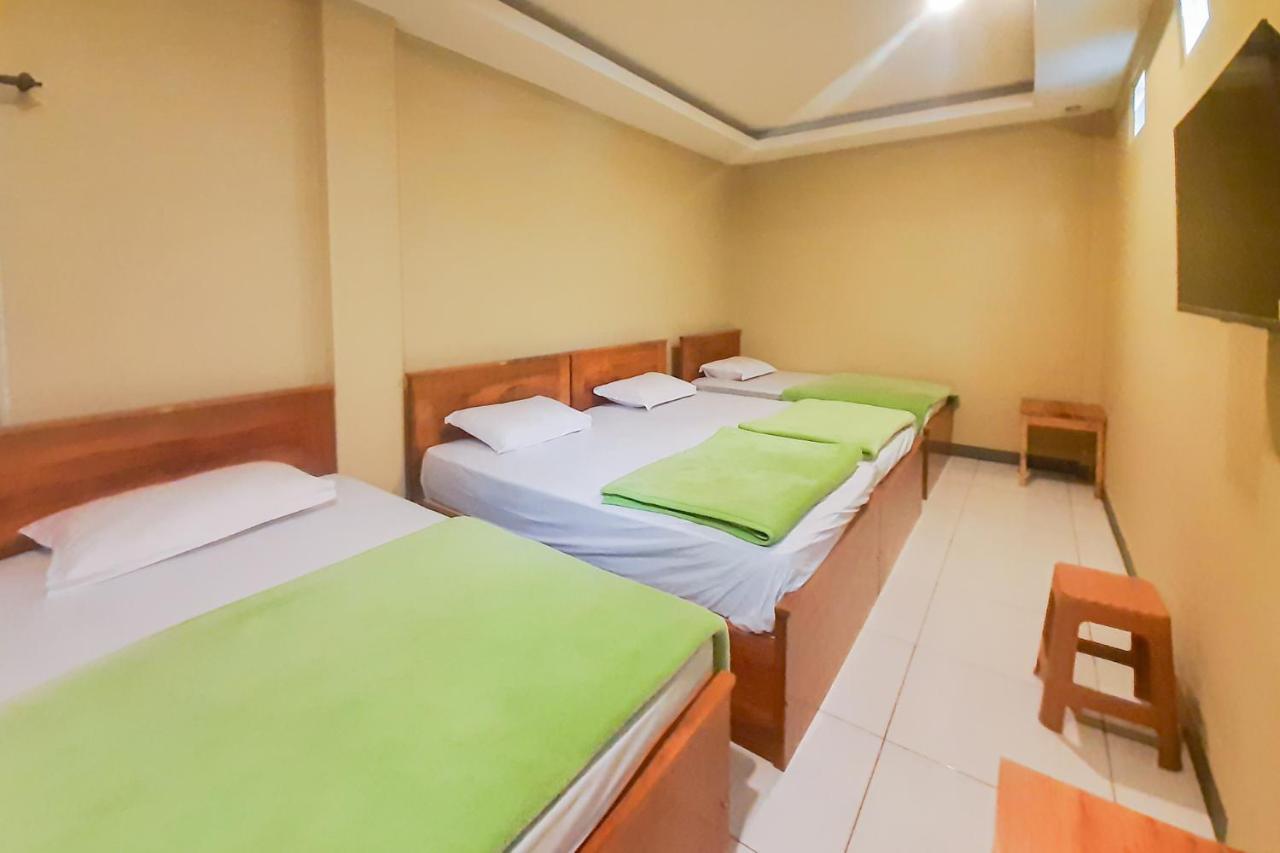 Delvia Bromo Homestay Mitra Reddoorz 岩望 外观 照片
